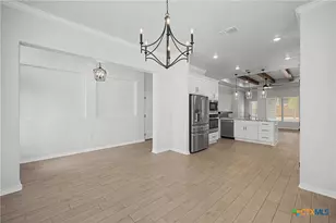 2042 Butternut Rd, Temple, TX 76502 - Photo 7