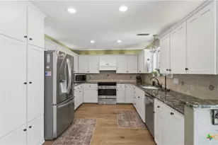 425 River Springs Dr, Seguin, TX 78155 - Photo 19