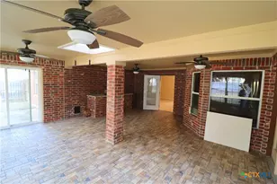 405 Prospector Trl, Harker Heights, TX 76548 - Photo 33