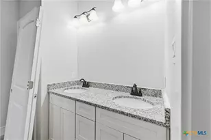 203 Turnberry Dr, La Vernia, TX 78121 - Photo 23