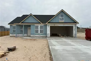 203 Turnberry Dr, La Vernia, TX 78121 - Photo 1