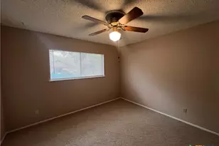 801 Timber Dr, New Braunfels, TX 78130 - Photo 13