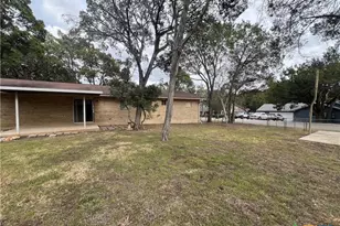 801 Timber Dr, New Braunfels, TX 78130 - Photo 23