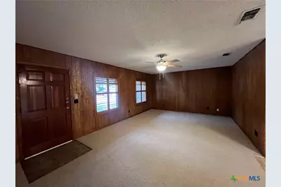 801 Timber Drive, New Braunfels, TX 78130 - Photo 3