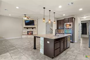 1235 Hidden Cave Dr, New Braunfels, TX 78132 - Photo 9