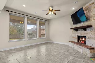 1235 Hidden Cave Dr, New Braunfels, TX 78132 - Photo 11