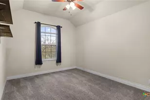 1235 Hidden Cave Dr, New Braunfels, TX 78132 - Photo 25