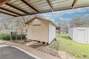 21 N Cr 235, Gonzales, TX 78629 - Photo 33