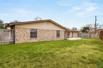 610 Creek Drive, New Braunfels, TX 78130 - Photo 25