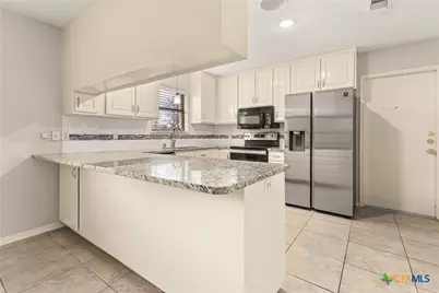 610 Creek Drive, New Braunfels, TX 78130 - Photo 7