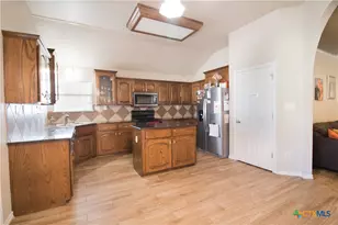 714 Tundra Dr, Harker Heights, TX 76548 - Photo 3