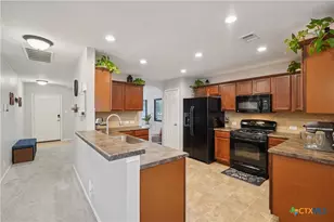 2854 Oakdell Tr, New Braunfels, TX 78130 - Photo 11