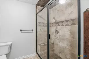 703 Tranquillo Dr, Victoria, TX 77905 - Photo 9