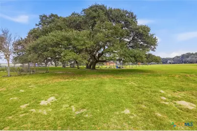 703 Tranquillo Dr, Victoria, TX 77905 - Photo 27