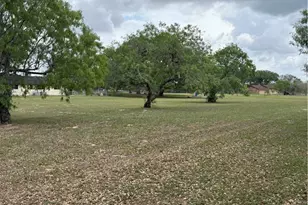703 Tranquillo Dr, Victoria, TX 77905 - Photo 23
