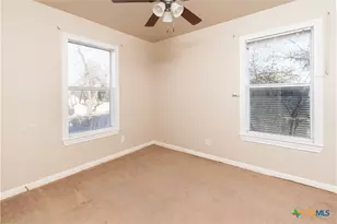 906 Erath Dr, Temple, TX 76501 - Photo 7