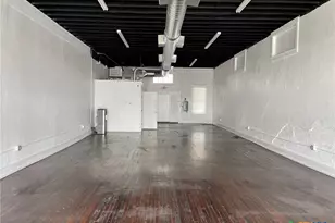 1427 N Austin St, Seguin, TX 78155 - Photo 3