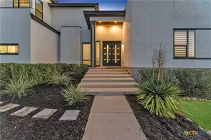 1347 Bordeaux Ln, New Braunfels, TX 78132 - Photo 3