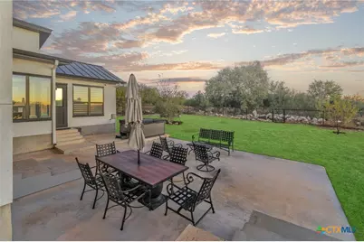 1347 Bordeaux Lane, New Braunfels, TX 78132 - Photo 35