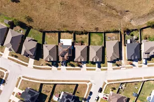 1502 Shim's Blvd, Killeen, TX 76543 - Photo 37