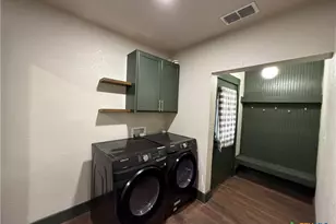 603 St Francis St, Gonzales, TX 78629 - Photo 17