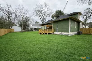 603 St Francis St, Gonzales, TX 78629 - Photo 33