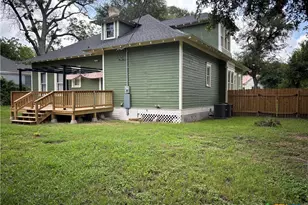 603 St Francis St, Gonzales, TX 78629 - Photo 33