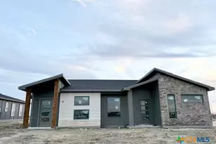 1611 Crooked River Ct, Temple, TX 76502 - Photo 1