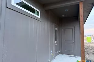 1611 Crooked River Ct, Temple, TX 76502 - Photo 5