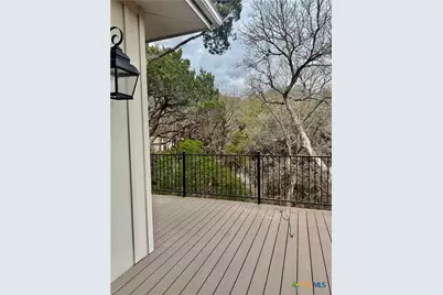 627 Mission View Court, New Braunfels, TX 78130 - Photo 19