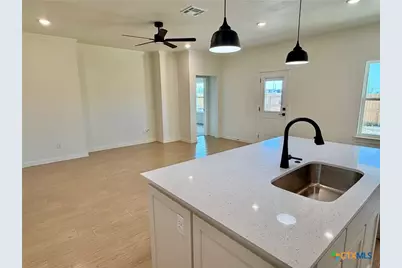 1503 Flatland Trail, Temple, TX 76502 - Photo 5