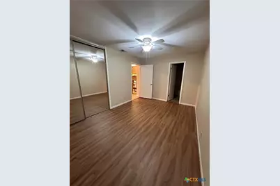 208 Versailles Street, Victoria, TX 77904 - Photo 9