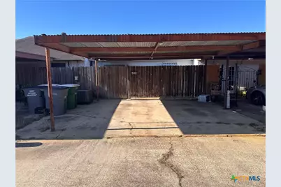 208 Versailles Street, Victoria, TX 77904 - Photo 13