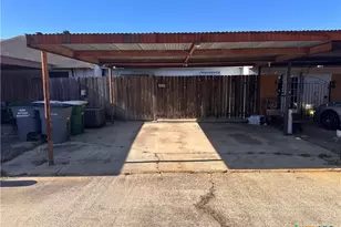 208 Versailles St, Victoria, TX 77904 - Photo 13