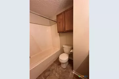 208 Versailles Street, Victoria, TX 77904 - Photo 7