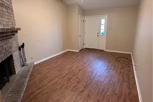 208 Versailles St, Victoria, TX 77904 - Photo 3