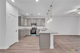 723 James Parker Cir, Killeen, TX 76542 - Photo 19