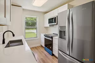 348 Co Rd 4876, Copperas Cove, TX 76522 - Photo 9