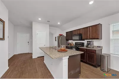 125 Hazel Grove, San Marcos, TX 78666 - Photo 9