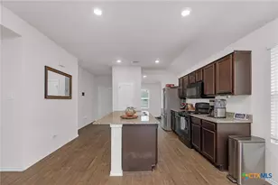 125 Hazel Grv, San Marcos, TX 78666 - Photo 15