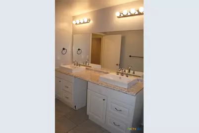 13019 W Adams Avenue, Belton, TX 76513 - Photo 21
