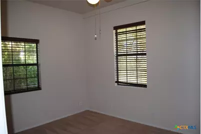 13019 W Adams Avenue, Belton, TX 76513 - Photo 17