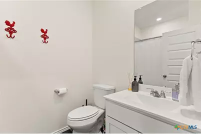 175 Honey Oak Lane, New Braunfels, TX 78130 - Photo 11