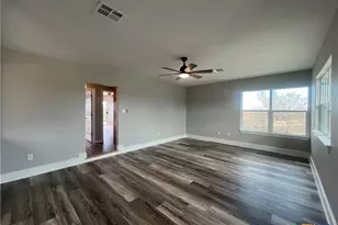 5899 Denmans Loop, Belton, TX 76513 - Photo 35