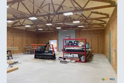 140 Thunderbird Lane, Seguin, TX 78155 - Photo 7