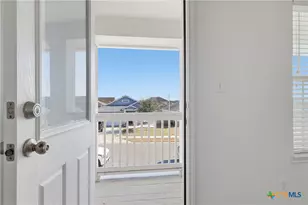 337 Brushy Creek, Victoria, TX 77904 - Photo 25