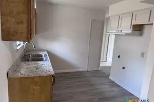 103 Ave E St, Converse, TX 78109 - Photo 19