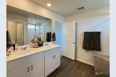 380 Deborah Drive, New Braunfels, TX 78130 - Photo 11