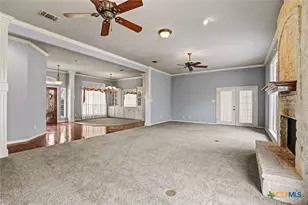 307 SE Main St, Stockdale, TX 78160 - Photo 15