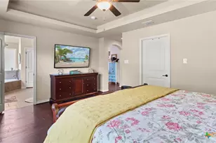 15624 Hill Ln, Selma, TX 78154 - Photo 13